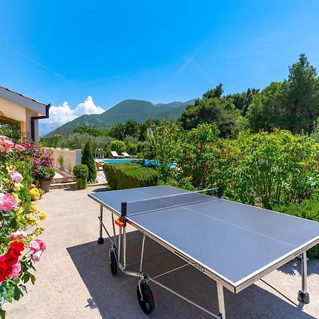 Villa Ana - 3 Bedroom Villa With Private Pool And Unspoiled Natural Environment Kucice Екстер'єр фото